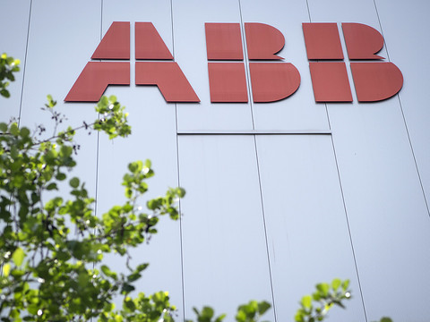 ABB confirme les attentes au 3e trimestre, ventes de 9,26 milliards