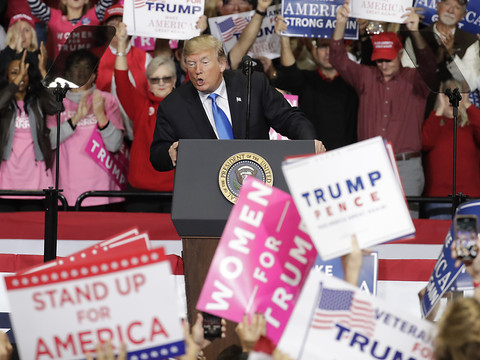 Trump en campagne-marathon à l'approche des élections de mi-mandat