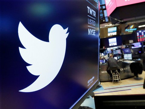 Des milliers de compte Twitter supprimés avant les élections de mi-mandat