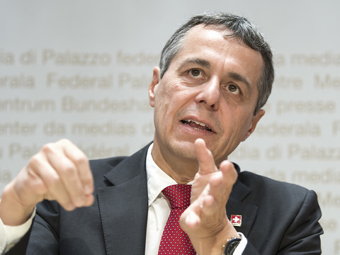 Cassis verrait bien l'élection de deux femmes au gouvernement