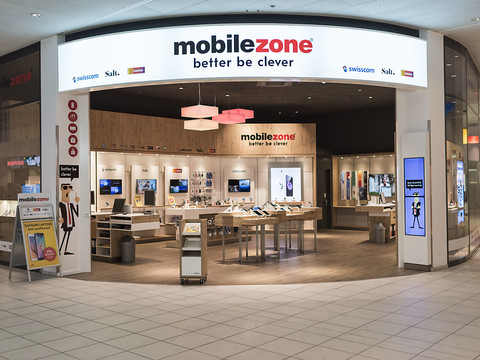 Mobilezone lance un service express de réparation de smartphones