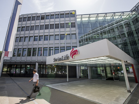 Swiss Life voit son volume d'affaires progresser sur neuf mois