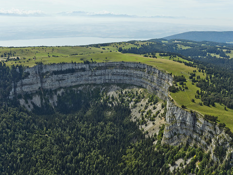 Creux-du-Van: le nouveau projet suscite des oppositions