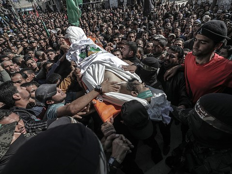 Roquettes palestiniennes sur Israël et raids en représailles