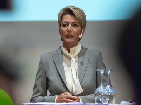 Grande favorite, Karin Keller-Sutter a gravi tous les échelons