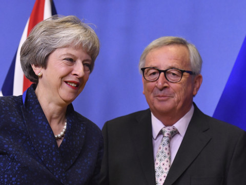 Brexit: la voie dégagée pour le sommet