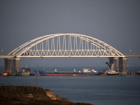 La Russie confirme avoir capturé trois bateaux ukrainiens