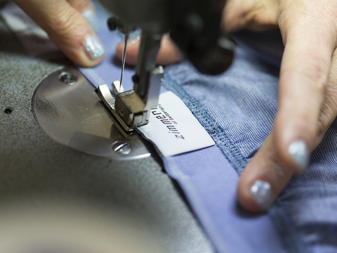 Luxe et technicité, les voies d'avenir du textile suisse
