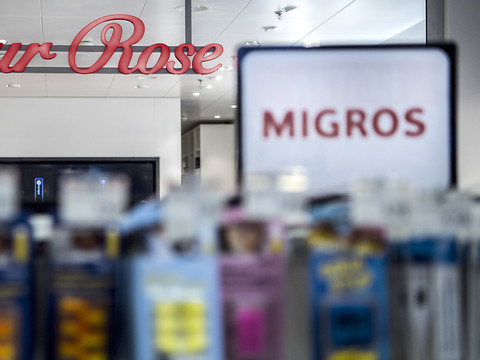Medbase, filiale de Migros, reprend les pharmacies Topwell