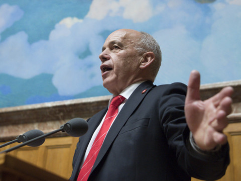 Le National ne touche pas au bureau de l'égalité