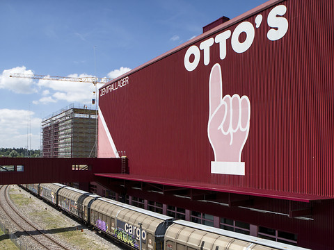 Le discounteur suisse Otto's perd une manche contre l'allemand Otto