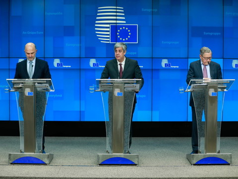 Zone euro: les ministres des Finances s'accordent sur une réforme