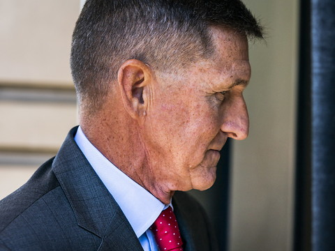 Pas de prison requise contre l'ex-conseiller à la sécurité de Trump