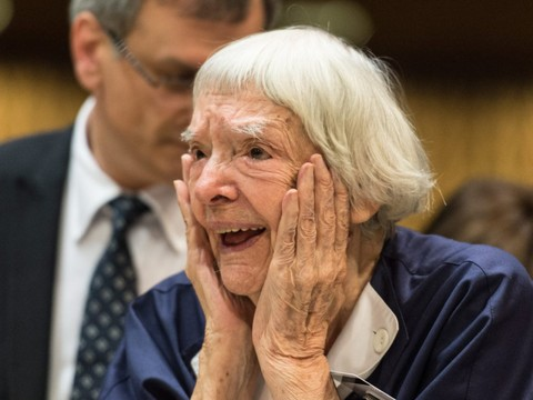 Mort de la militante des droits de l'homme russe Lioudmila Alexeeva