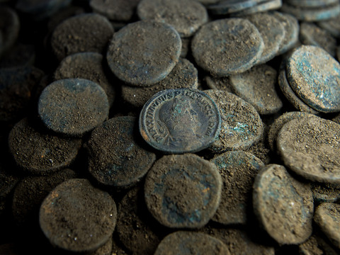 Pièces de monnaie romaines en bronze trouvées à Winterthour
