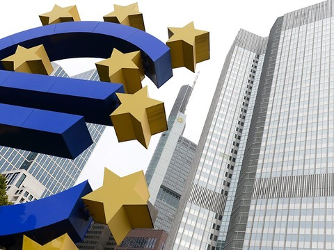 La BCE plus pessimiste sur l'économie, confiante sur l'inflation