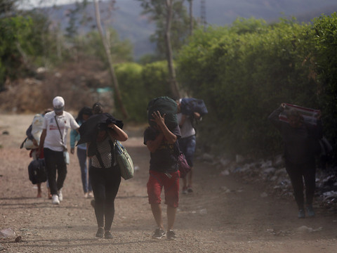 L'ONU s'attend à 5,3 millions de déplacés vénézuéliens fin 2019