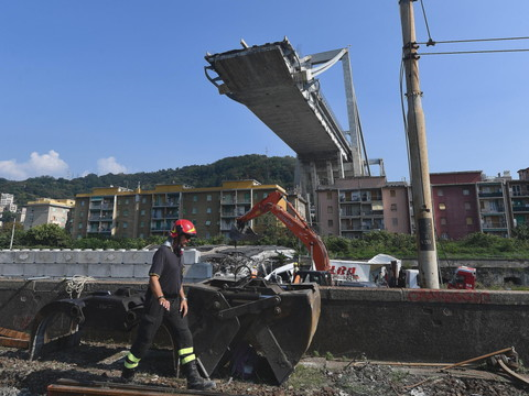 Pont de Gênes: rapport sévère des experts de la Confédération