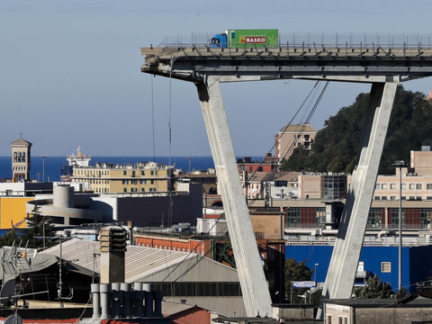 Gênes aura un nouveau pont à Noël 2019 promet le maire