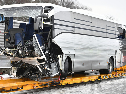 Installation d'une signalisation supplémentaire après l'accident