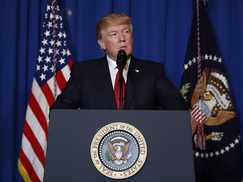 Trump envisage un retrait complet des troupes américaines en Syrie