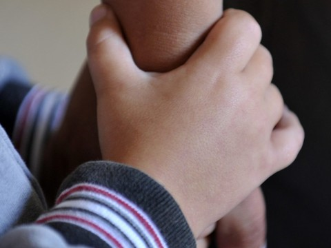 Six personnes inculpées pour 