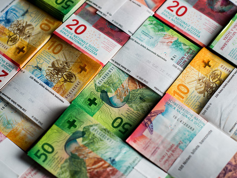 Les analystes un peu moins pessimistes pour la conjoncture suisse