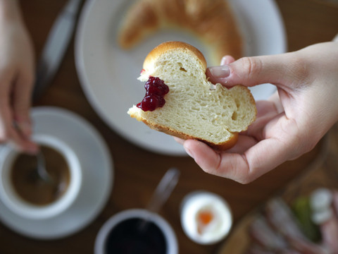 Un Suisse sur trois saute régulièrement le petit déjeuner