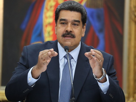 Nicolas Maduro investi pour un deuxième mandat