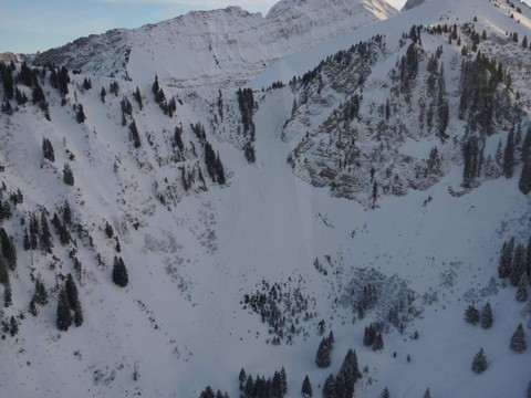Deux avalanches fatales à deux personnes en Suisse romande