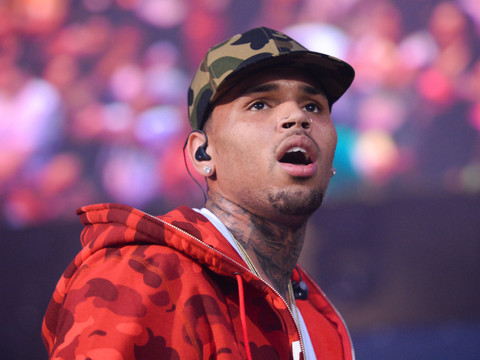 Le rappeur américain Chris Brown en garde à vue à Paris pour viol