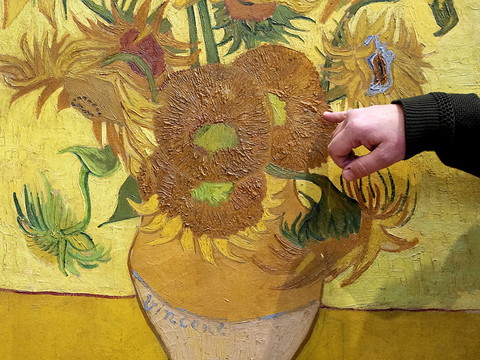 Les célèbres Tournesols de Van Gogh ne voyageront plus à l'étranger