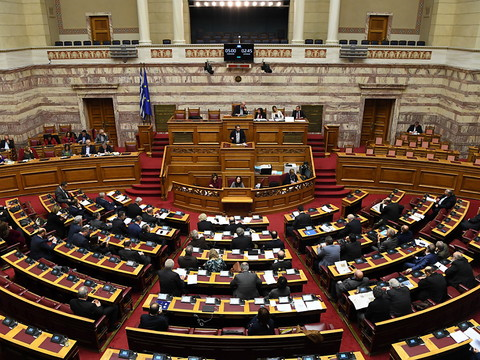 Le Parlement grec valide l'accord sur le nouveau nom de Macédoine