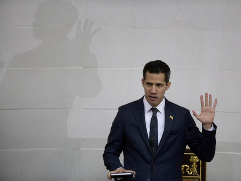 Paris, Madrid, Berlin et Londres lancent un ultimatum à Maduro
