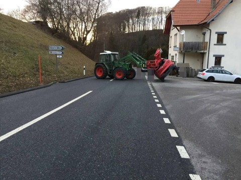 Quatre blessés dans un grave accident à Villarlod (FR)