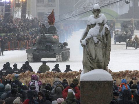 La Russe célèbre les 75 ans de la fin du siège de Leningrad