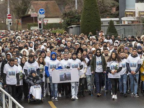 Une marche blanche réunit 4000 personnes à Genève