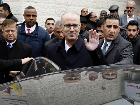 Le gouvernement palestinien a remis sa démission au président Abbas