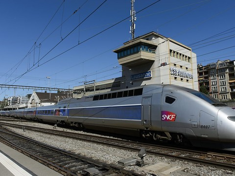 VD: opposition à la suppression d'une liaison - TGV Lyria nuance