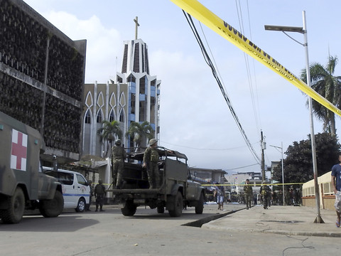 Deux morts lors d'une attaque à la grenade contre une mosquée