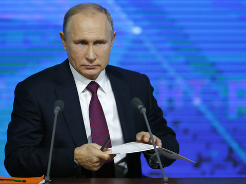 La Russie suspend à son tour sa participation au traité INF