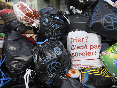 La taxe sur les sacs de poubelles améliore le tri en Valais