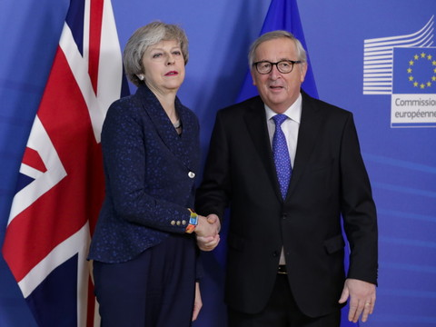 Brexit: l'UE refuse de modifier l'accord mais convient de nouvelles 