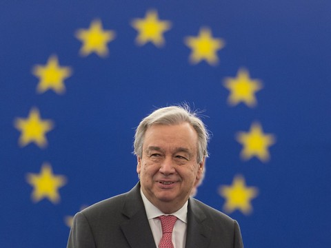 Vent d'espoir en Afrique, avec des élections et des accords de paix