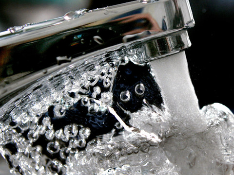 Non à la privatisation partielle de l'eau potable à Zurich