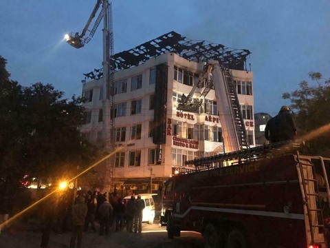 Au moins 17 morts dans l'incendie d'un hôtel à New Delhi