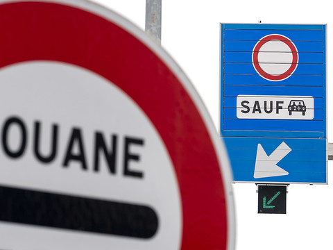 Deux entreprises de bus en infraction font recours