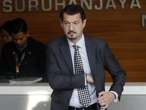 Le lanceur d'alerte genevois dans le viseur de la justice suisse