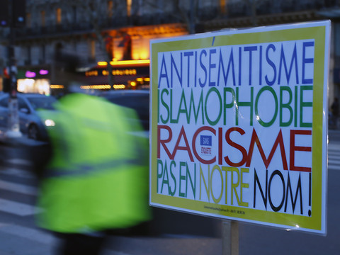 A l'appel des partis, la France mobilisée contre l'antisémitisme
