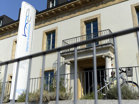 Hôpitaux neuchâtelois: les députés acceptent le projet de réseau